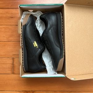 Brand New! Never Worn! Puma Roma Classic Black - Team Gold